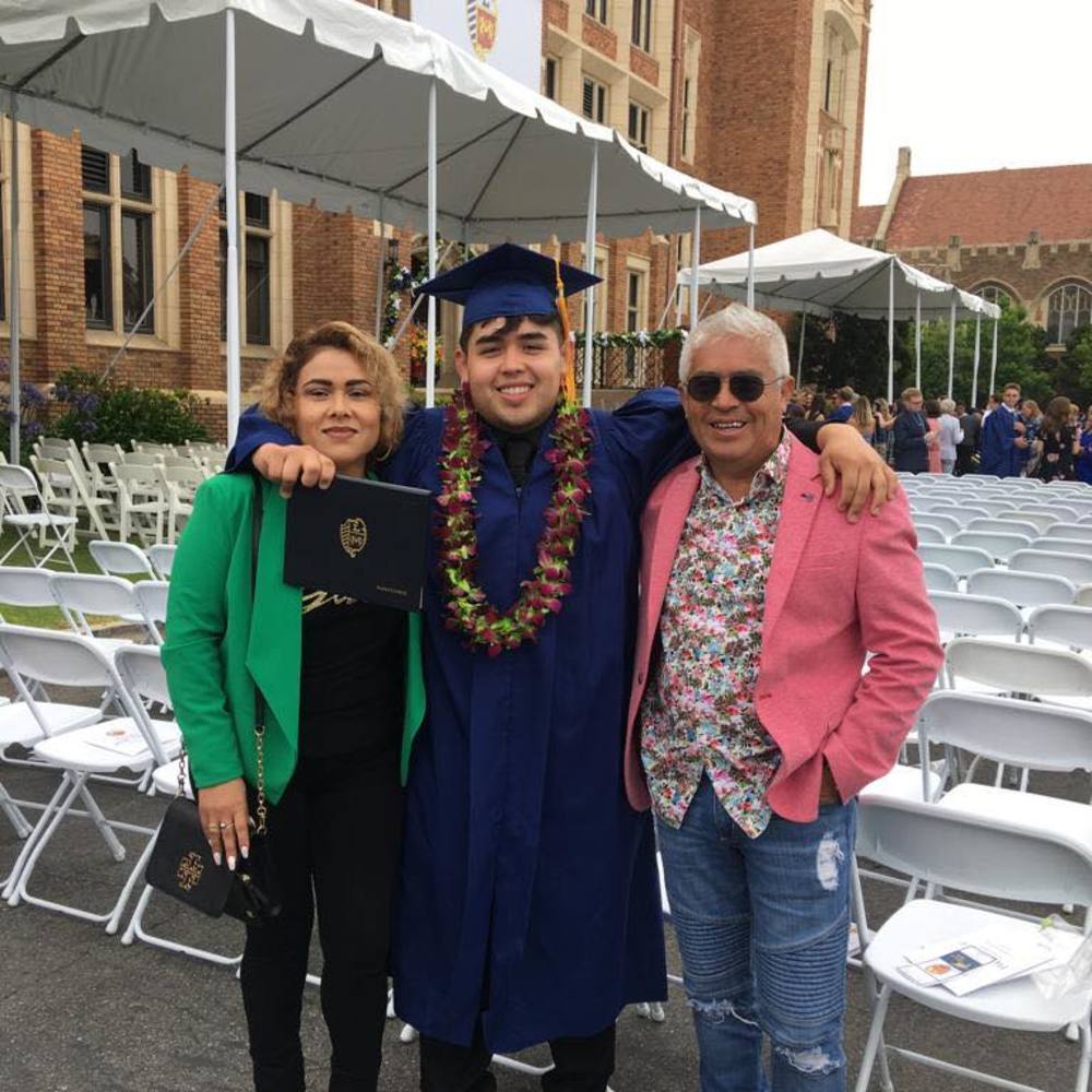 Meet your Posher, Emilia